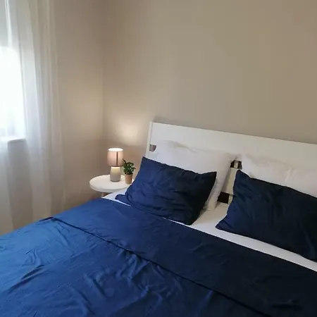 Sea Garden Flat * Top Center Varna